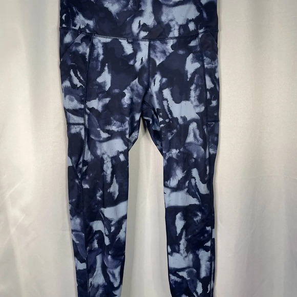Apana‎ Blue Camoflauge Athleticwear Leggings - Picture 1 of 4